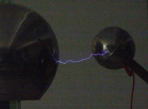 EQ047C_003.jpg